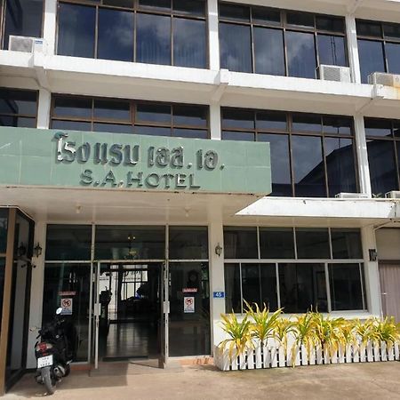 Sa Hotel Trat Esterno foto