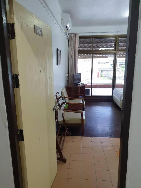 Sa Hotel Trat Esterno foto